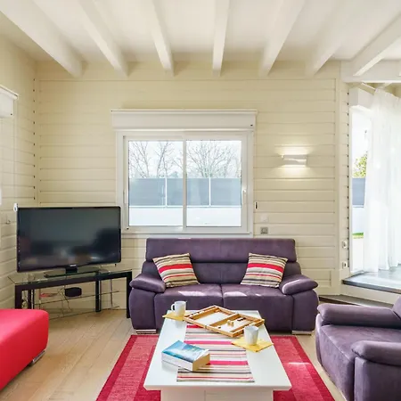 Iturria By Interhome Willa Anglet
